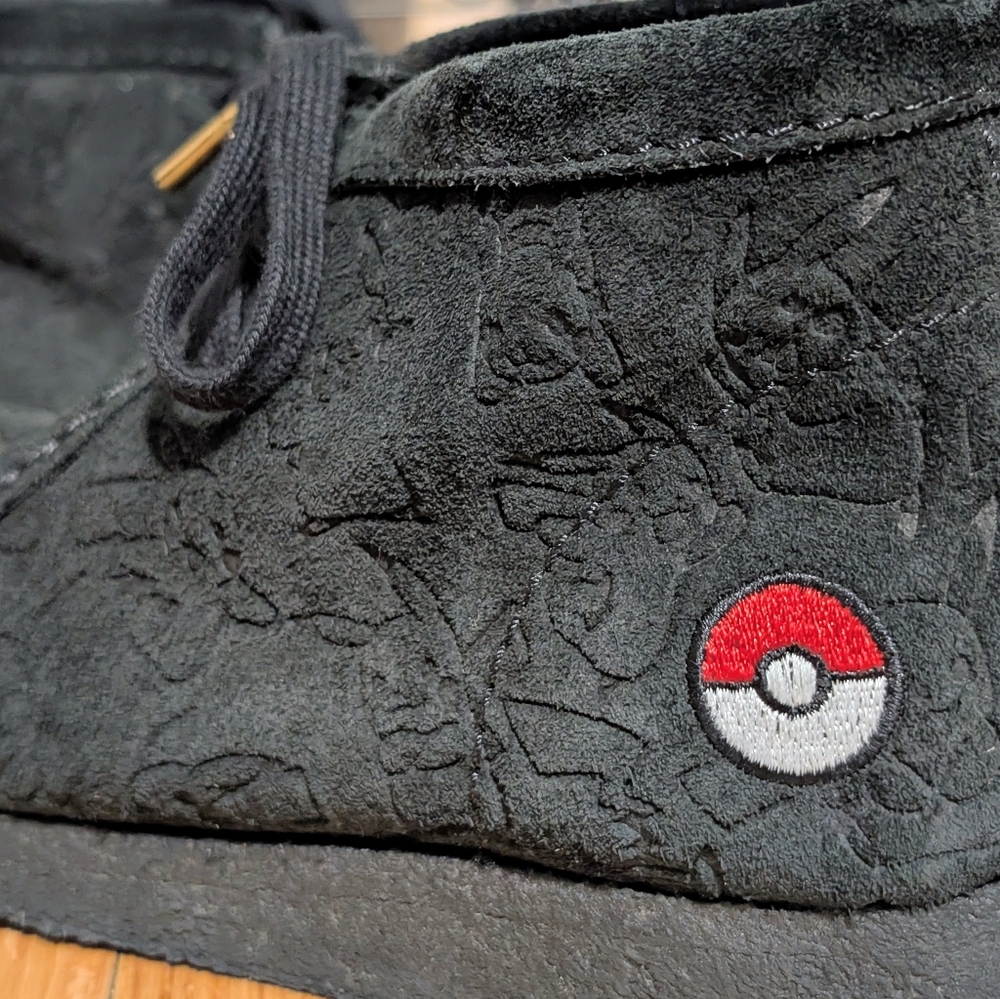 Clarks x Pokemon black wallabee boots - Picture 9 of 12